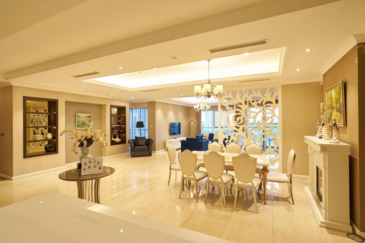 Elegance, Luxury 4 Bedrooms Golf Course View Ciputra * Hà Nội