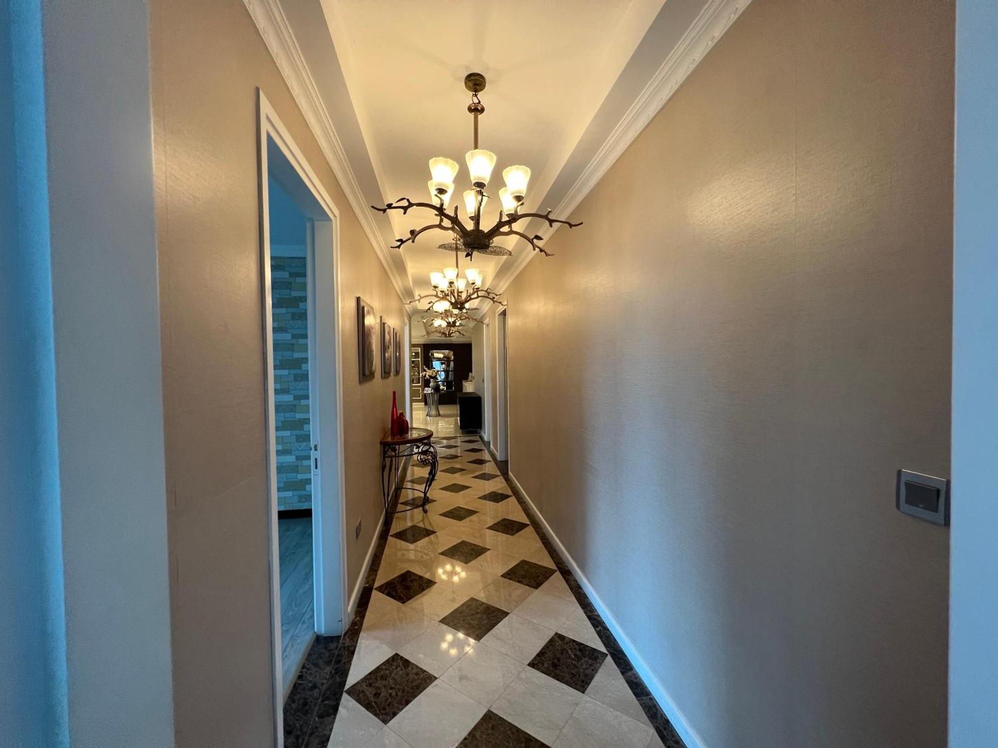 Elegance, Luxury 4 Bedrooms Golf Course View Ciputra Hà Nội
